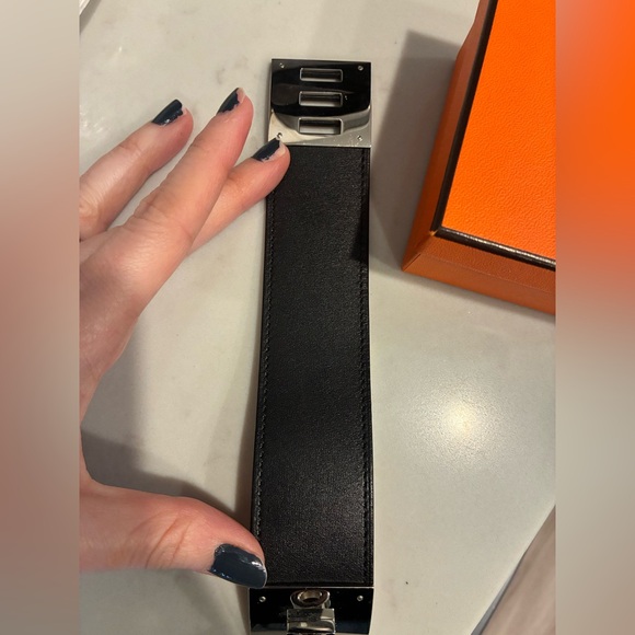 Hermes Black and Silver Leather Bracelet - Picture 6 of 10